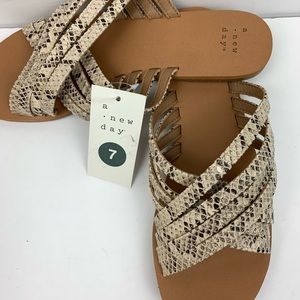 Women's Laila Crossband Strappy Slide Sandals